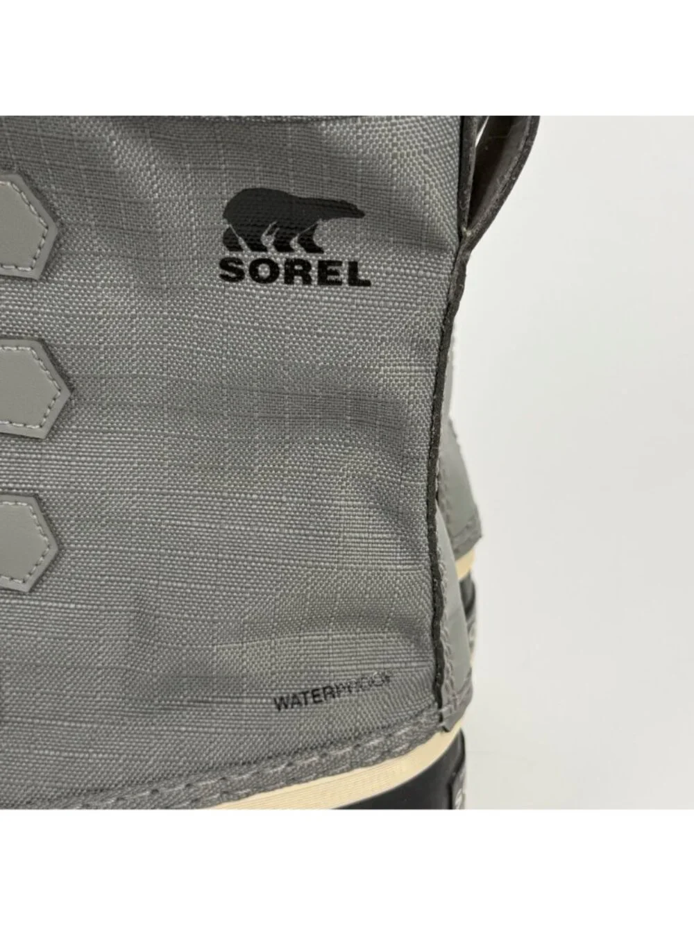 Sorel Women's Winter Carnival Snow Boots Waterproof Insulated Size 7.5